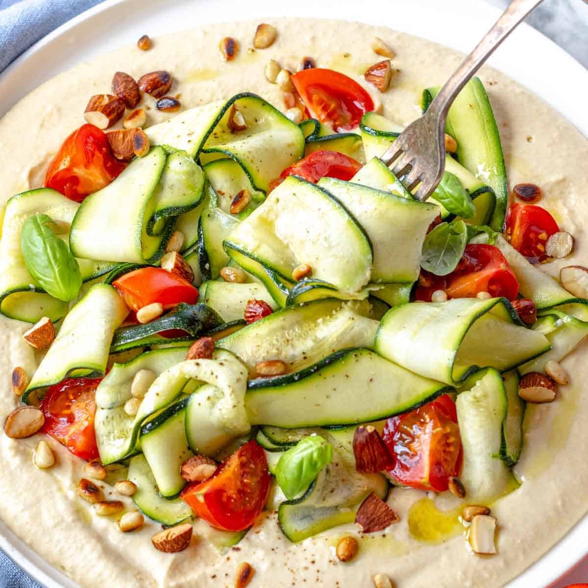Ditch the Oven: Easy Zucchini Salad Recipes for Summer